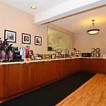 Best Western Plus Park Place Inn & Suites 