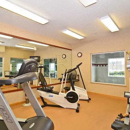 Best Western Plus Park Place Inn & Suites 